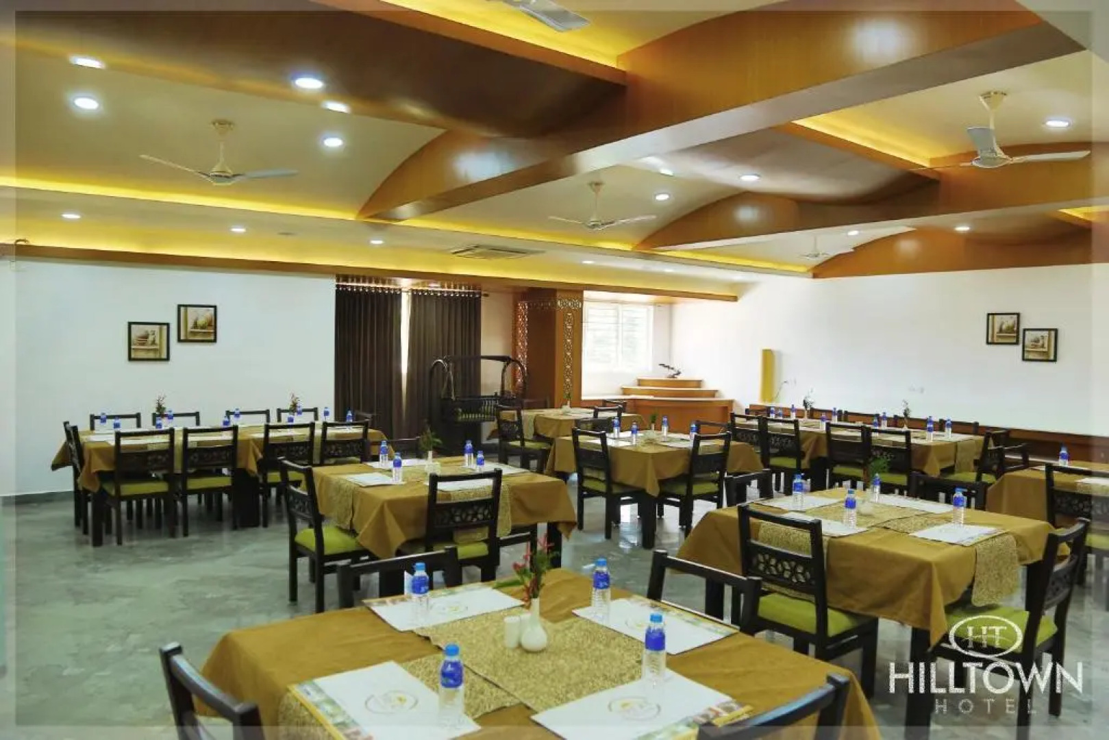 Kgees - Hill Town Hotel