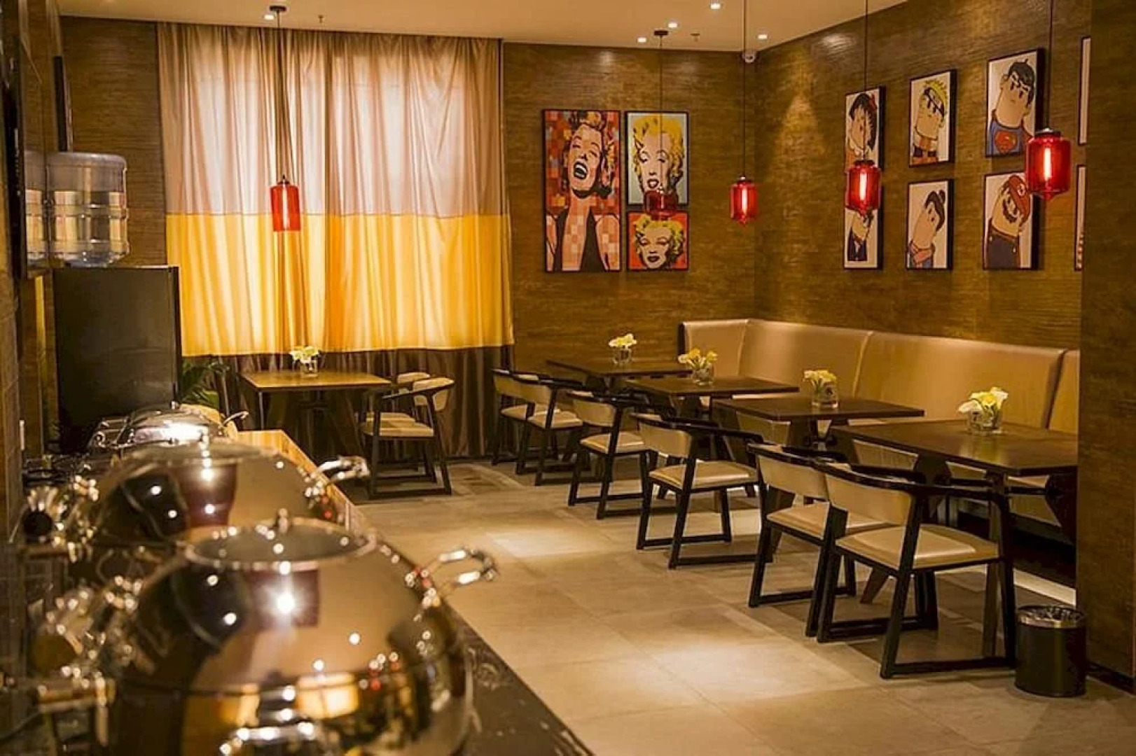 Raingo City Hotel (Zhengzhou Guomao 360 Guanhutun Metro Station)