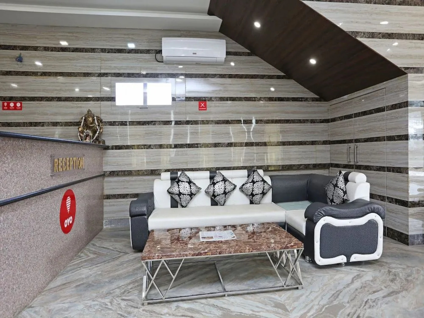 OYO 9490 Prakash Farm