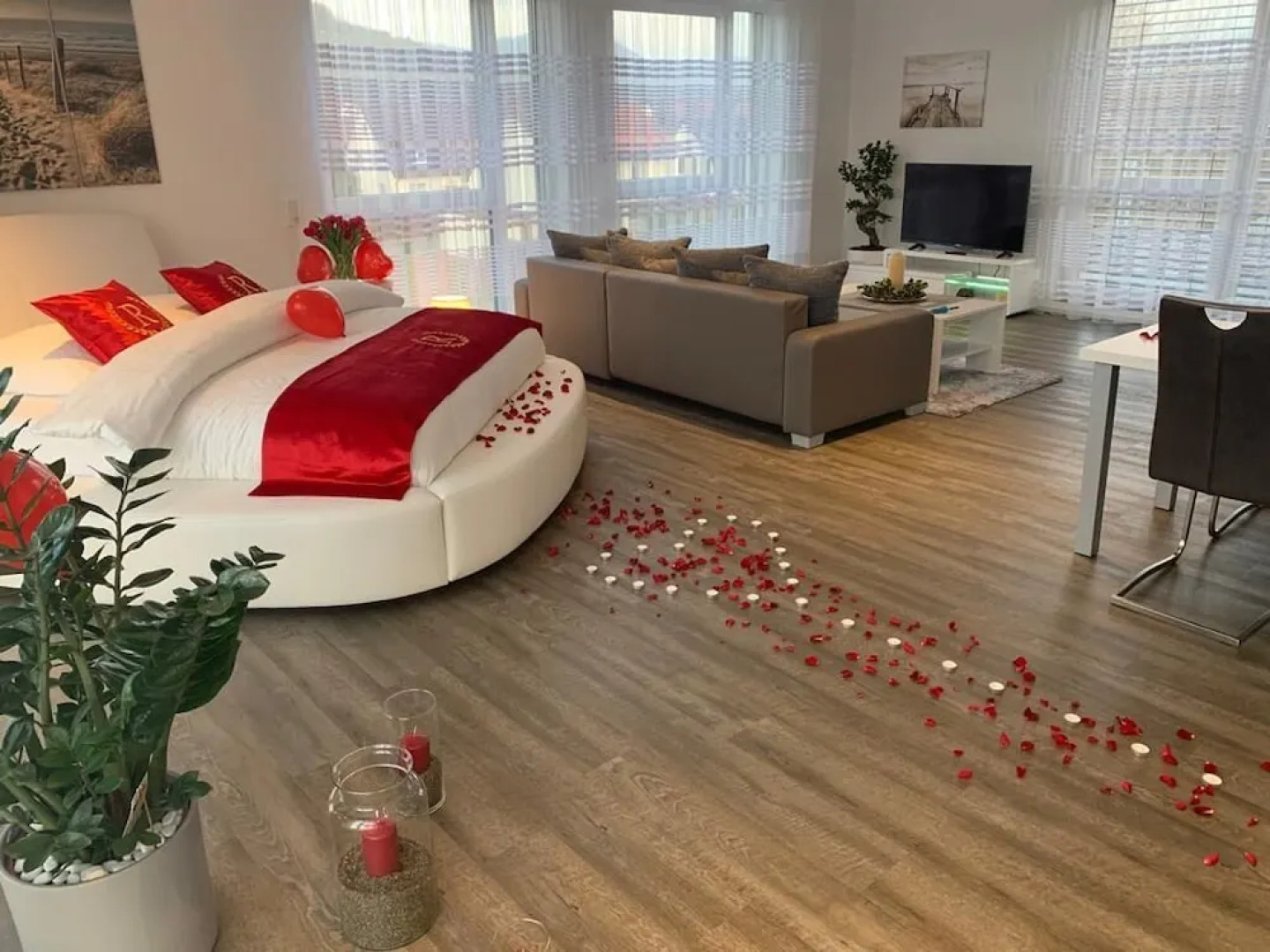 Royal City Apartments