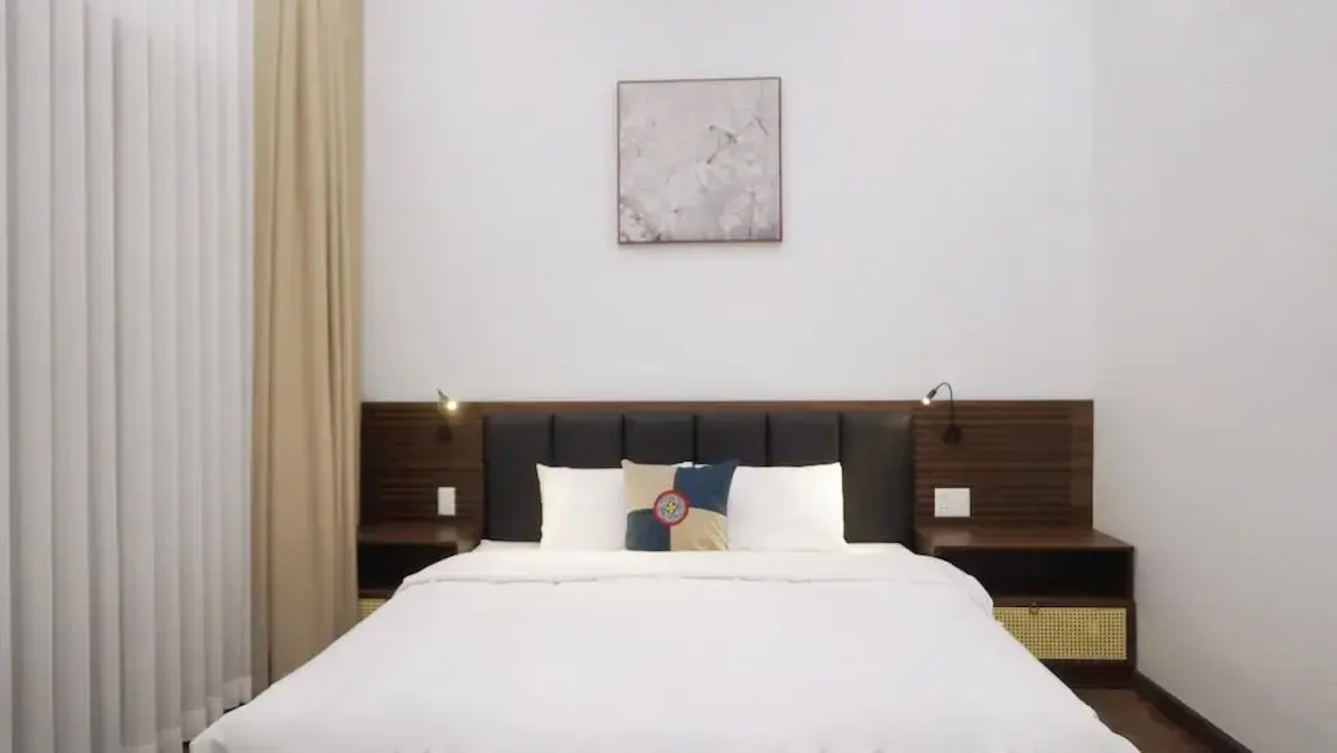 Ban Nho - Little Village