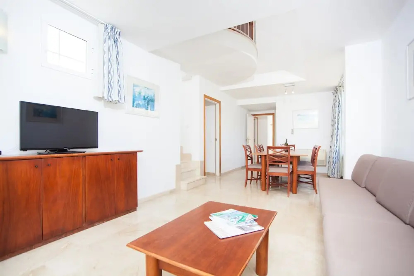 Tampa Bay V2E1 (Xerna)