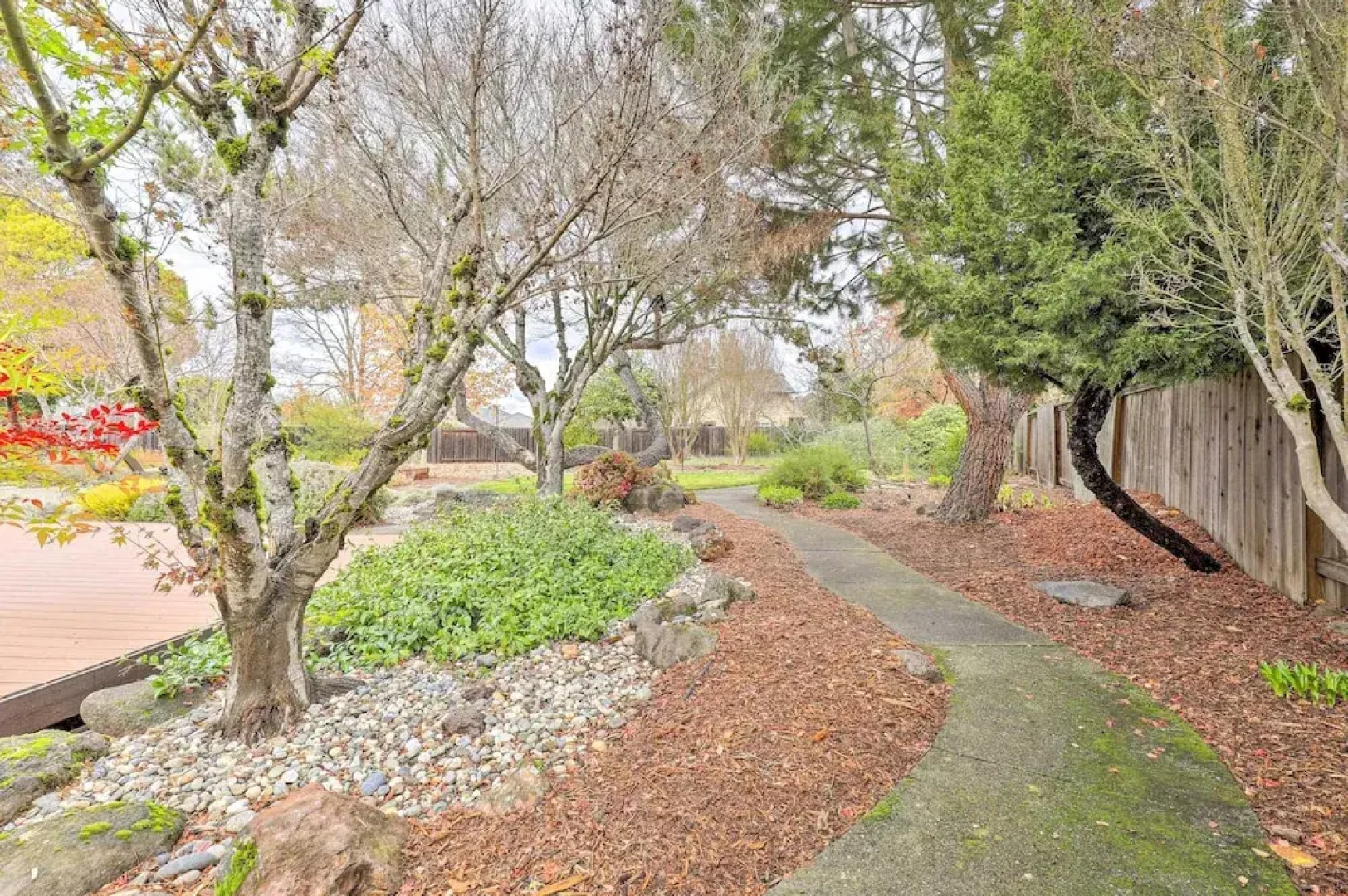 Peaceful Windsor Retreat w/ Private Hot Tub!