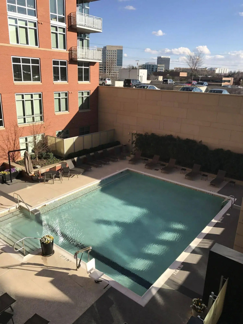 National at Reston Town Center