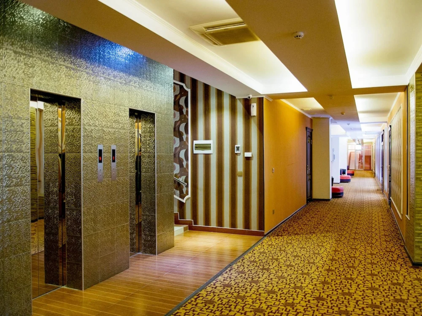 Отель Zhibek Zholy