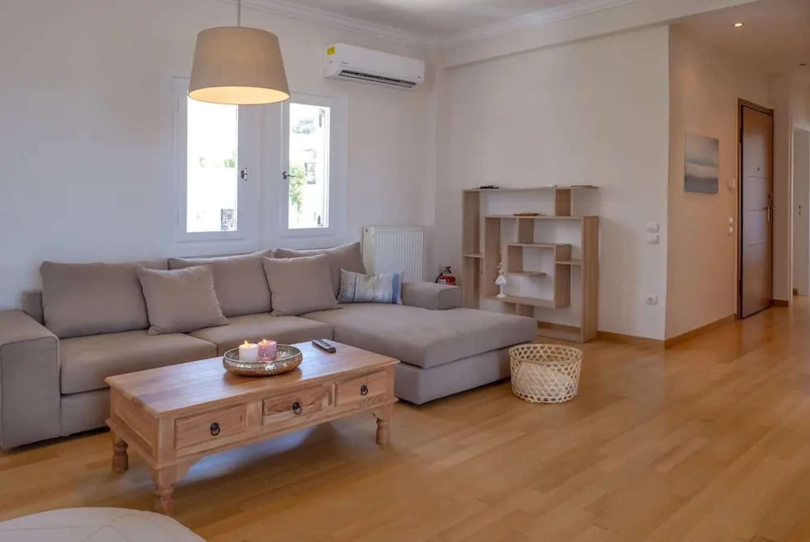 Rhea - Glyfada Sea View Apartment