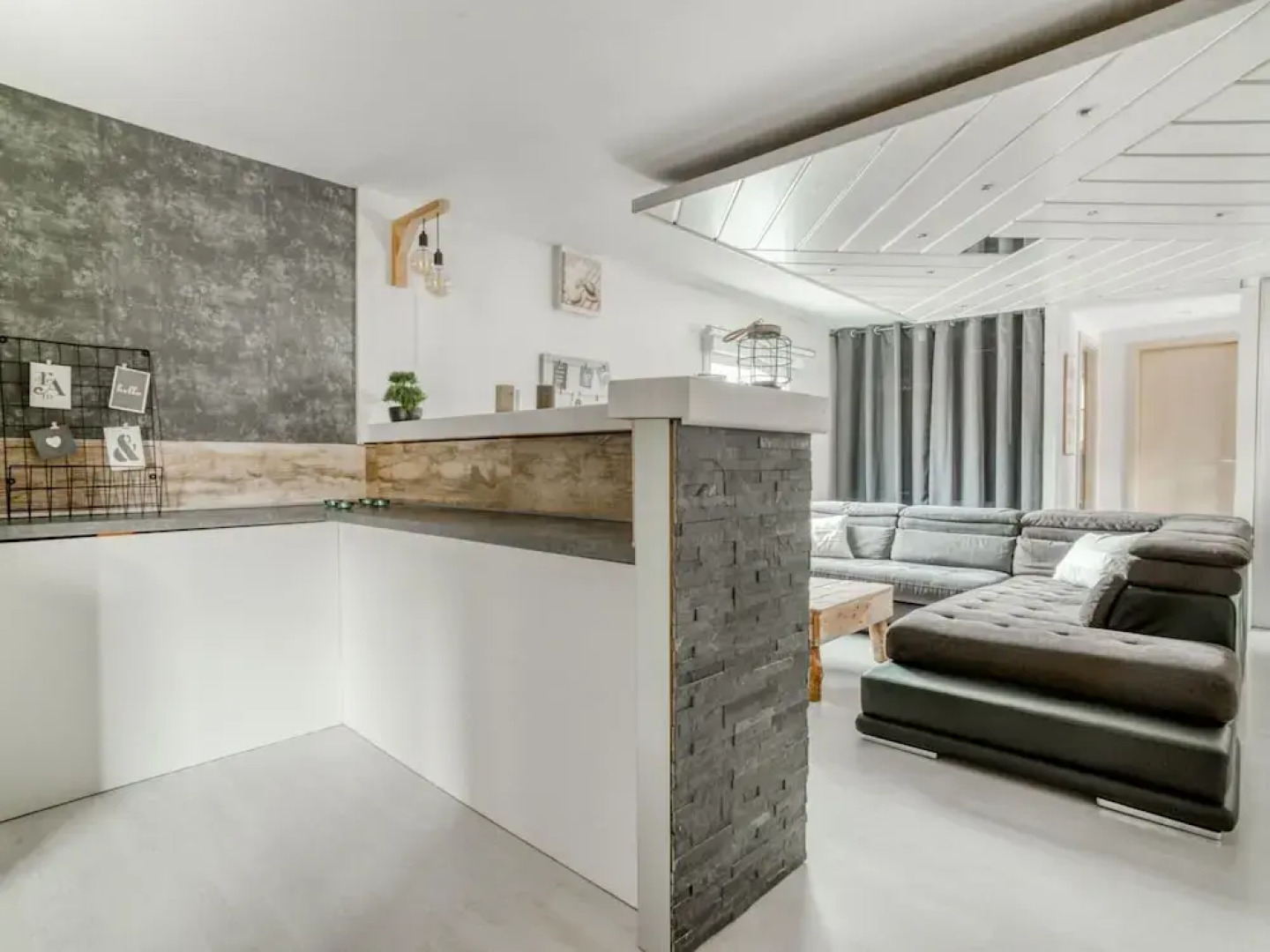 Swanky Cottage in Saasenheim With Balcony