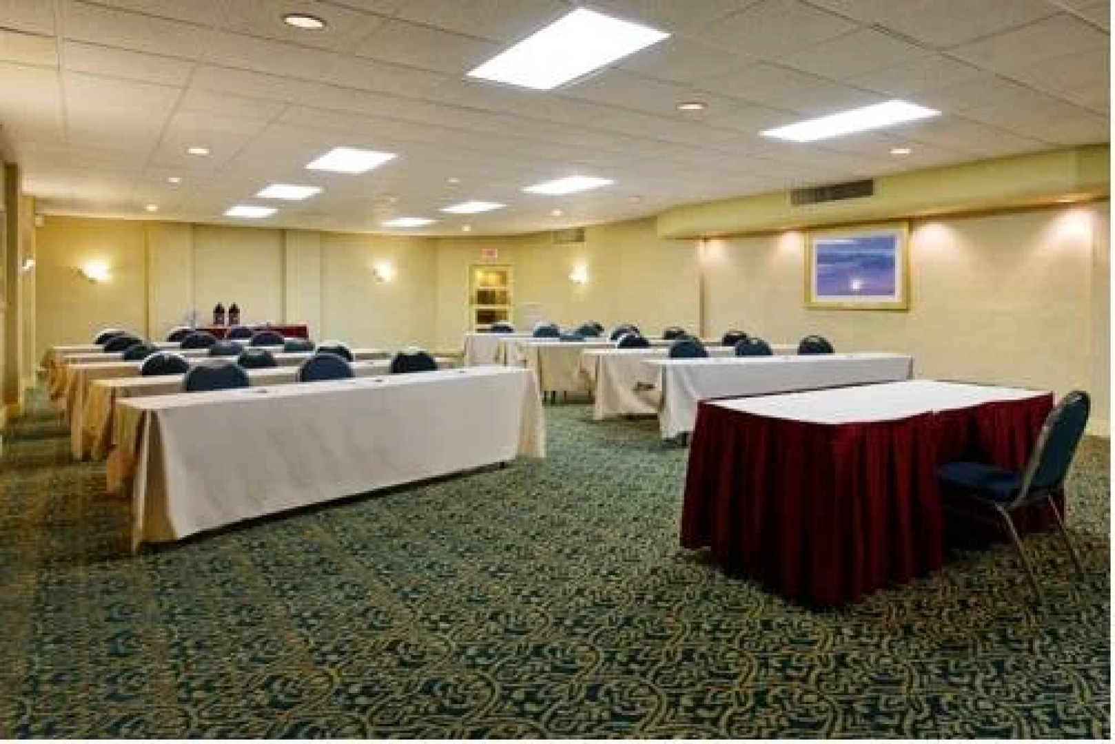 亨茨维尔大学路智选假日酒店(Holiday Inn Express Hotel & Suites Huntsville University Drive)