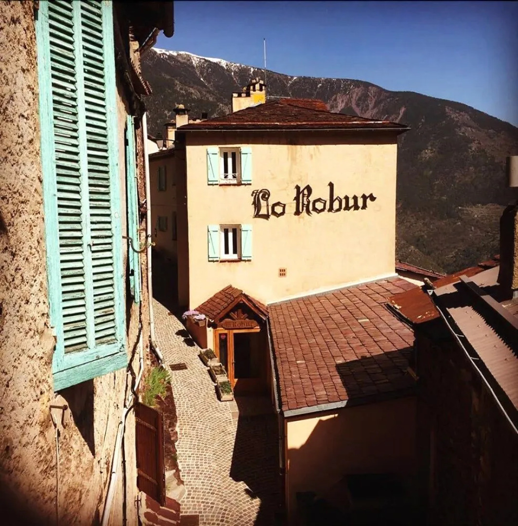 Auberge Lo Robur