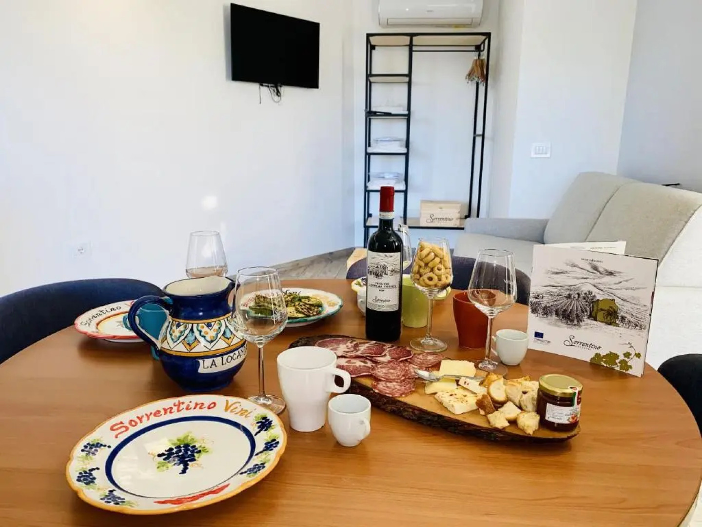 Vesuvio Inn Bed & Wine Experience