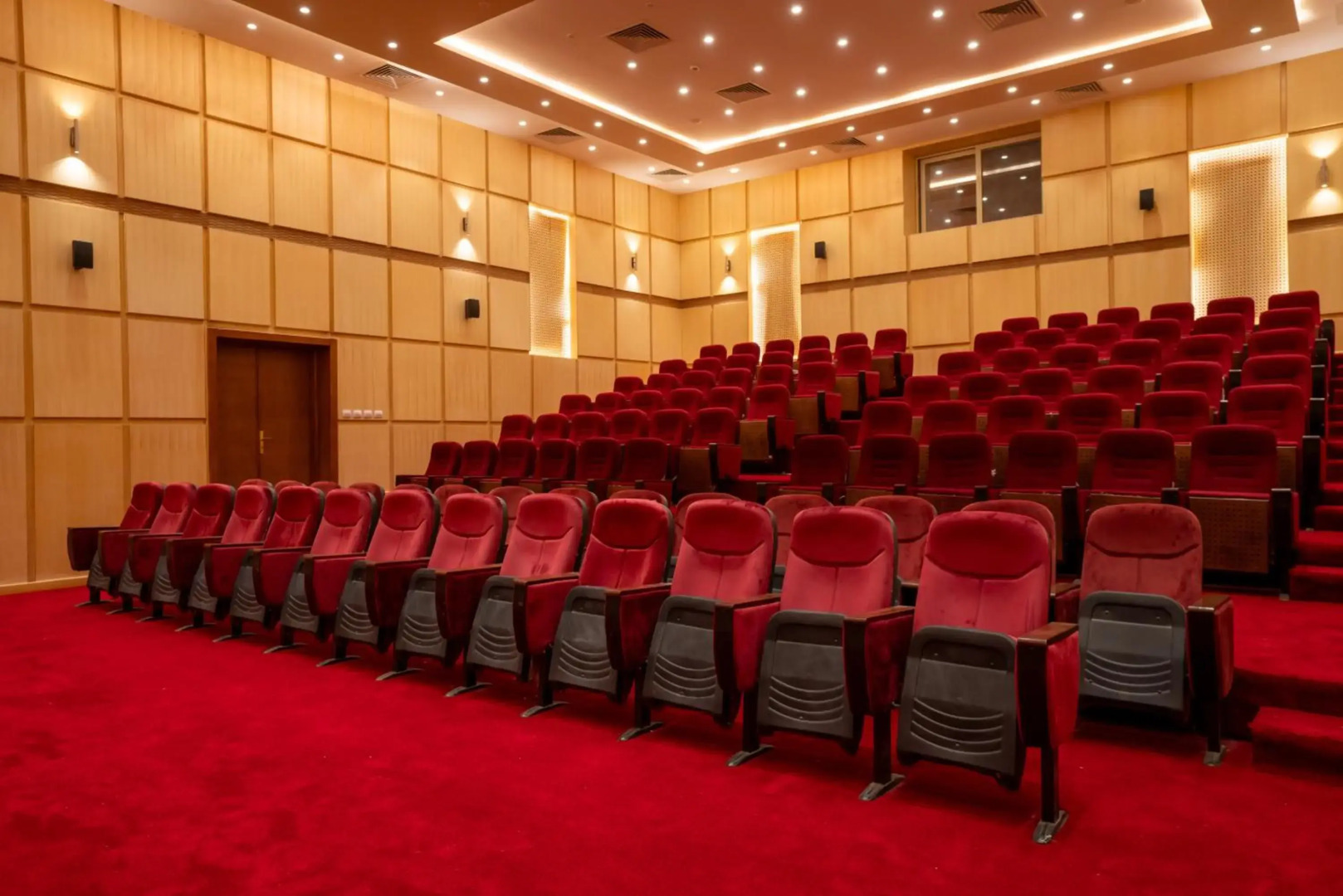 Курортный отель Azal Lagoons Resort Abu Simbel