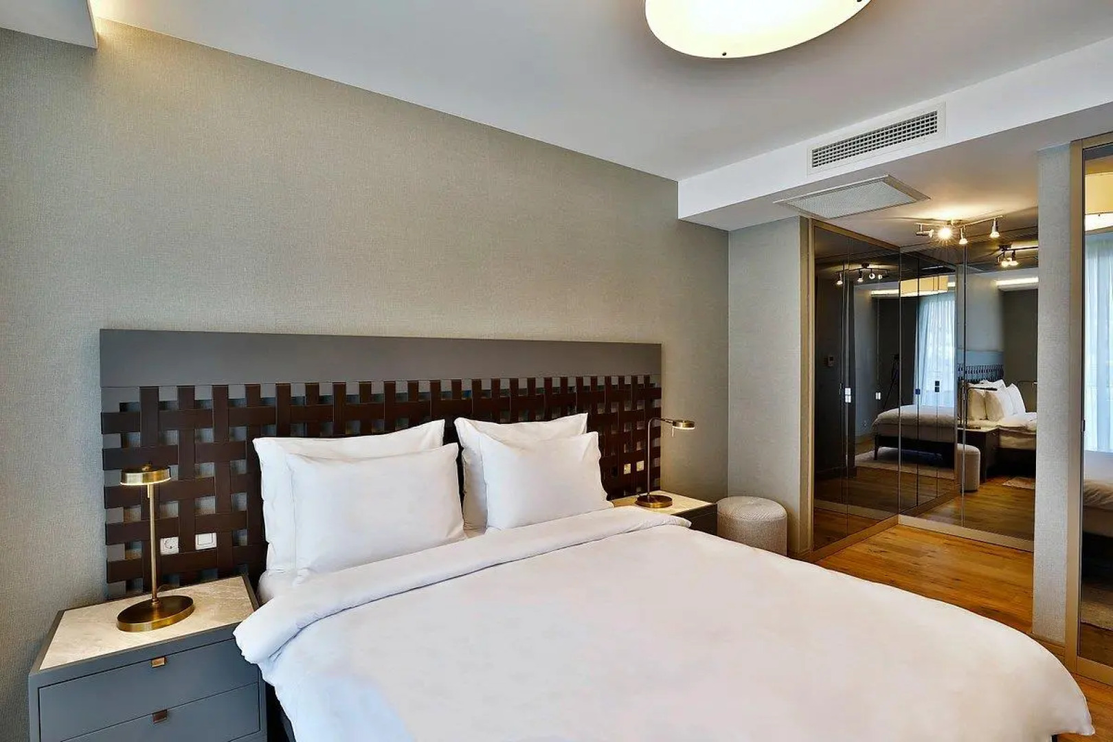 Mare Deluxe Residence