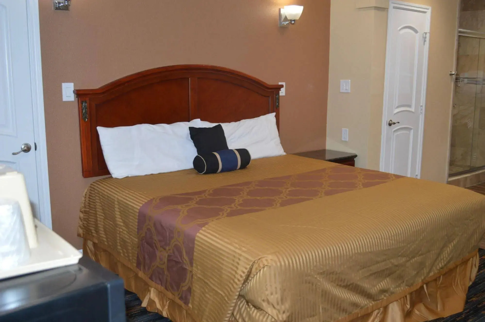 Motel 6 Tustin, CA – Orange County