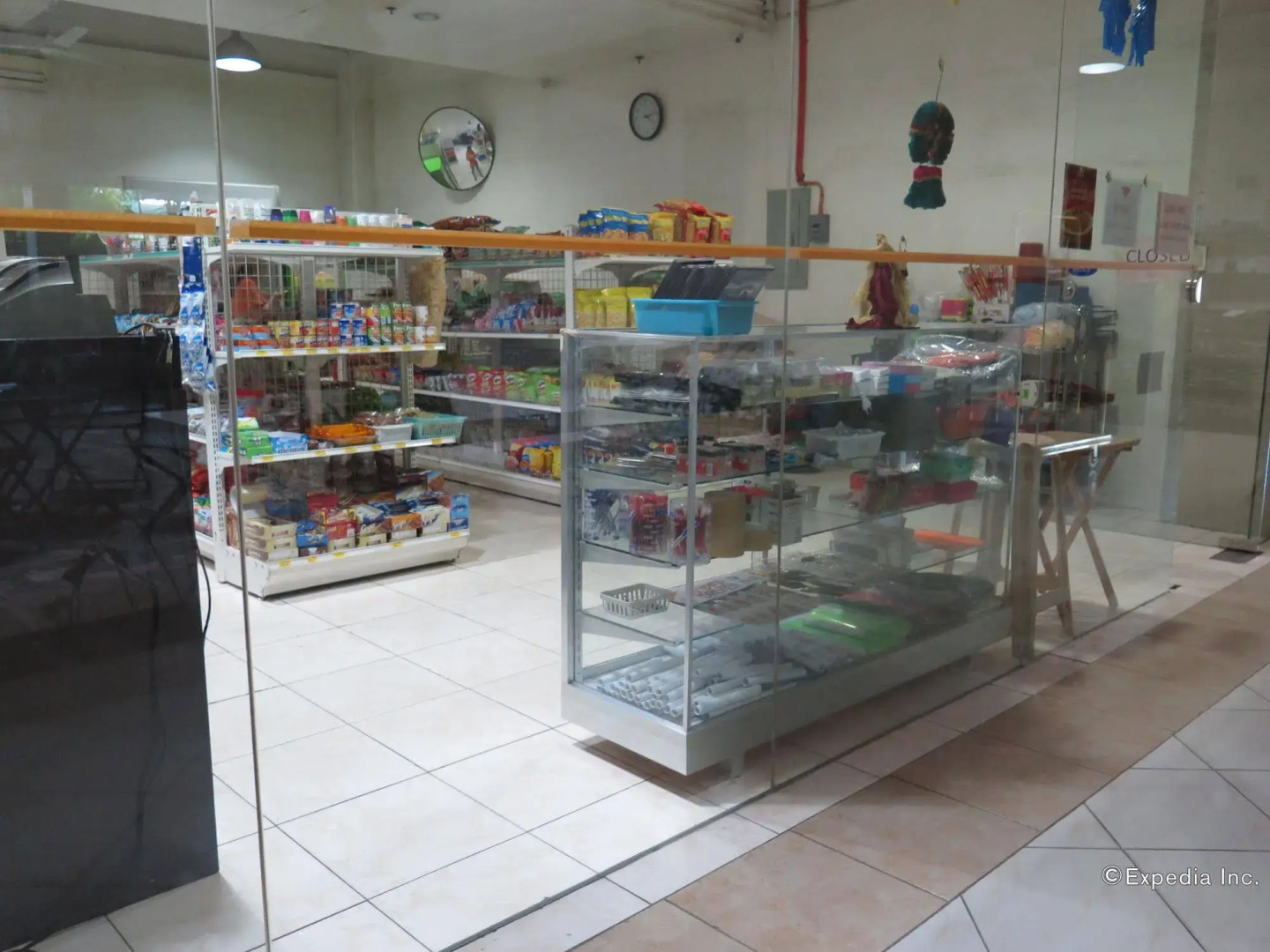 Alicia Tower Residences - Adult Only - Hostel