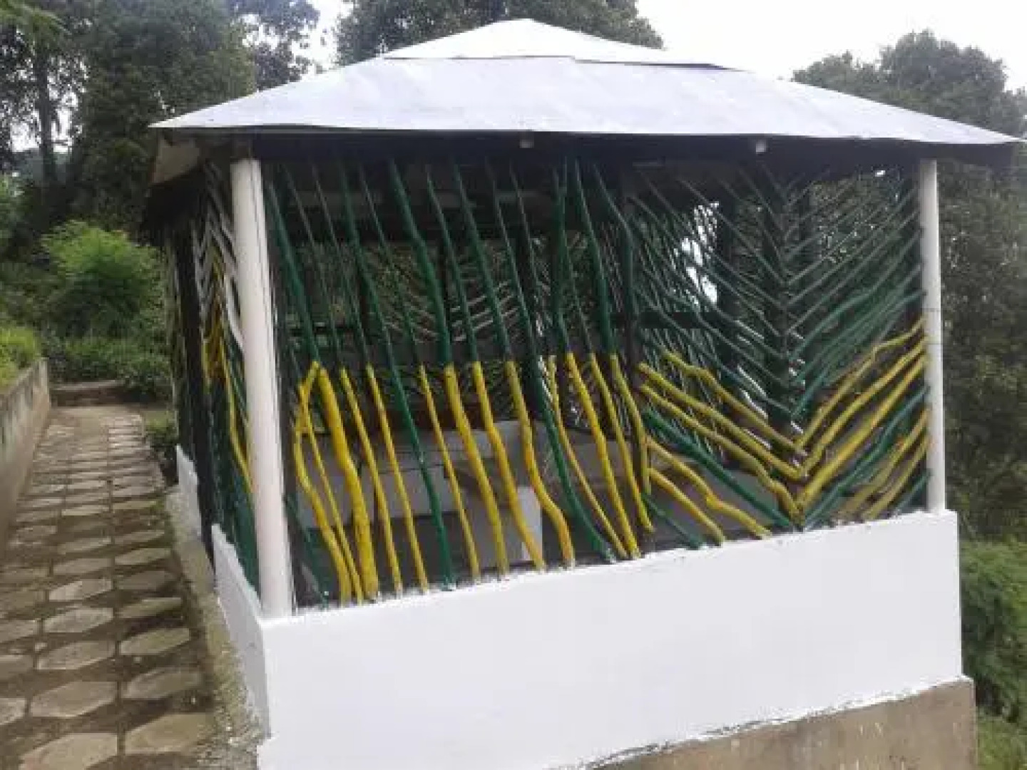 Handapan Falls - Holiday Resort