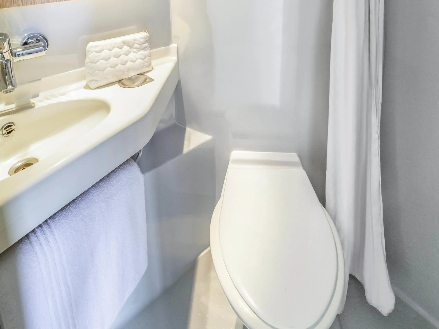 Greet Hotel Angouleme