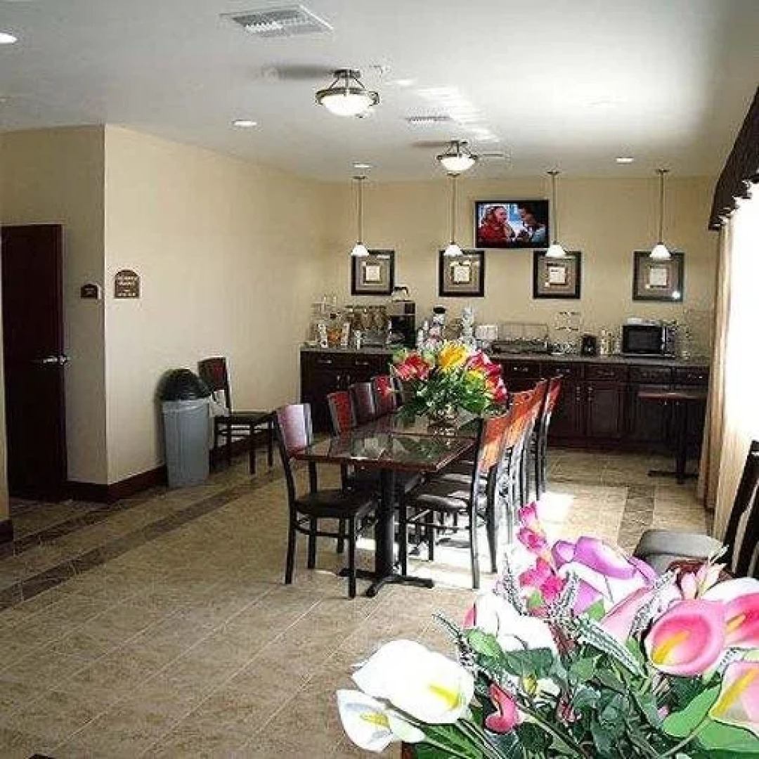 Irish Inn And Suites