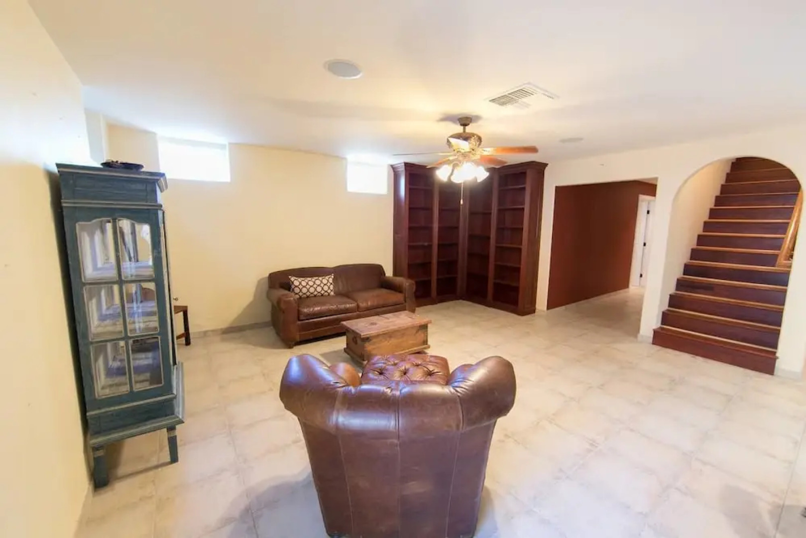 Luxurious Victorian Mansion on 200 Acre Estate