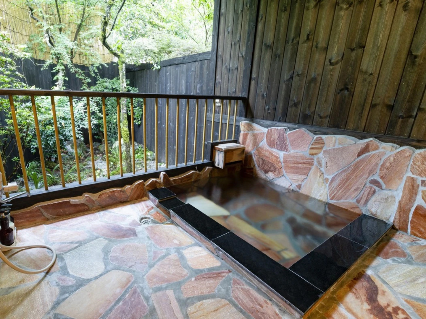 kinonukumorinoyado ryokan Fukumi