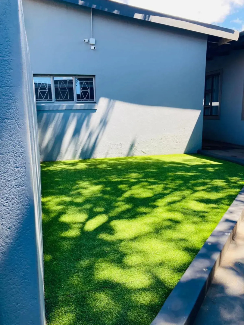 President Guest Lodge