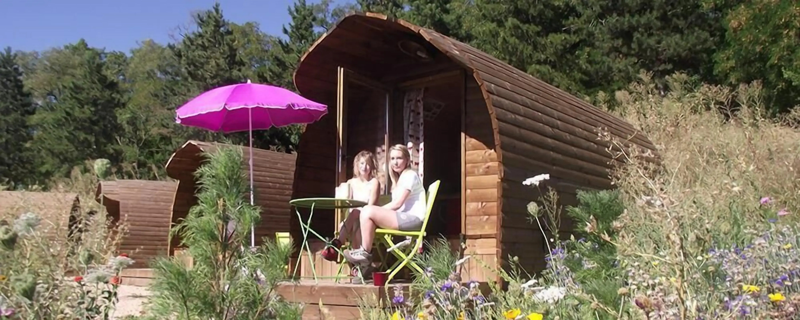 La Colline Aux Cabanes