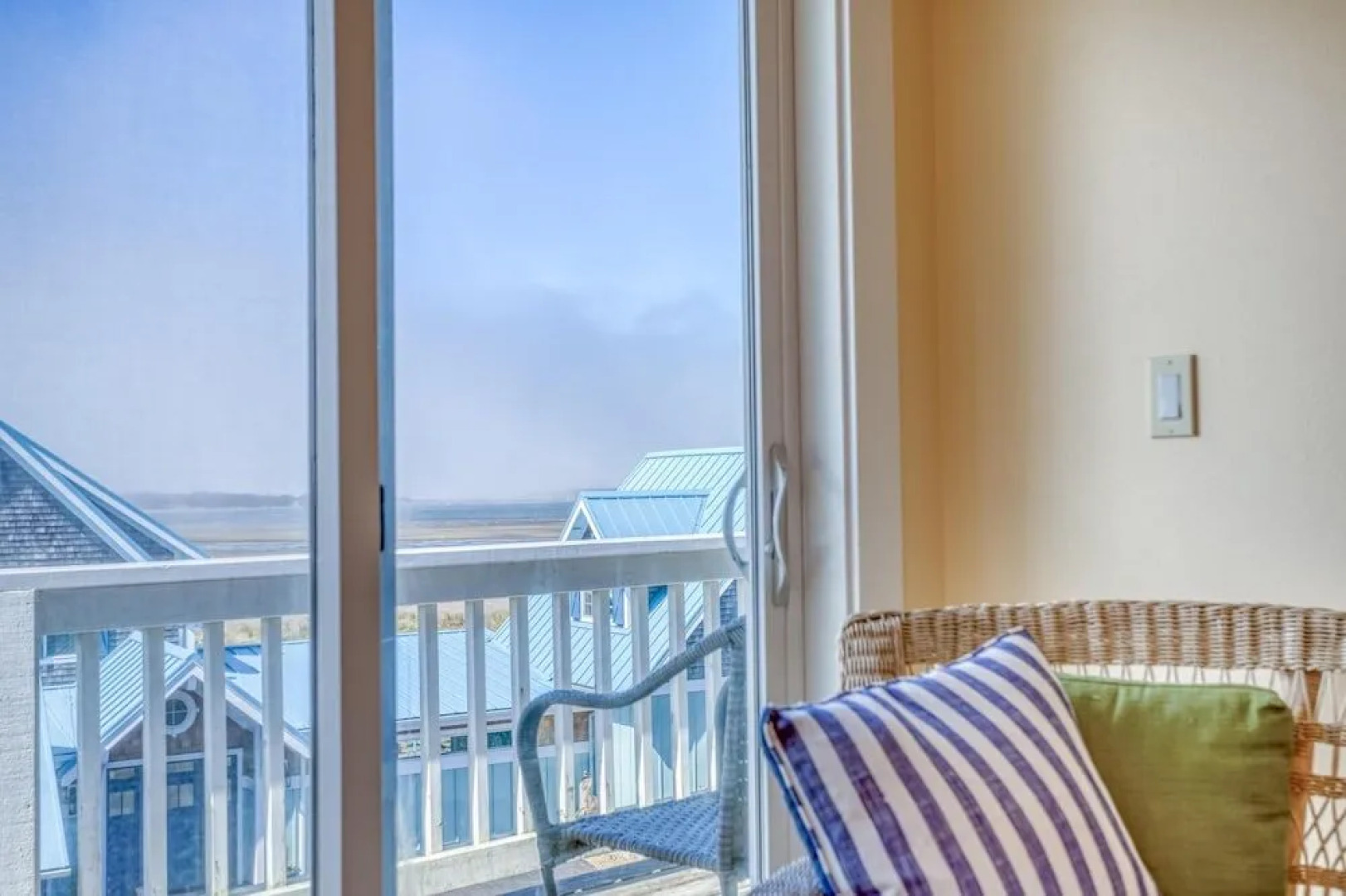 Baywood Shores Bed & Breakfast