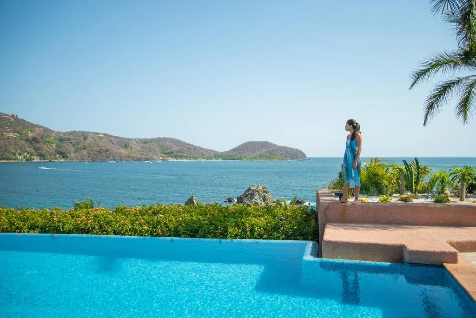 Villa El Ensueño by La Casa Que Canta