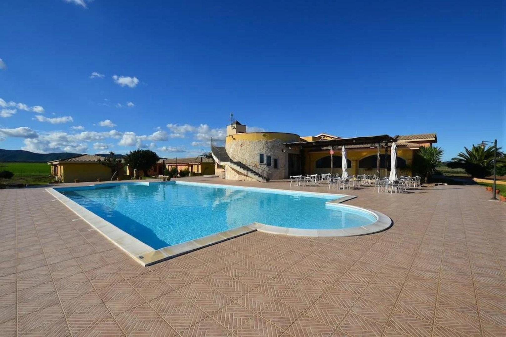 Albergo Ristorante Pizzeria Monte Arcosu