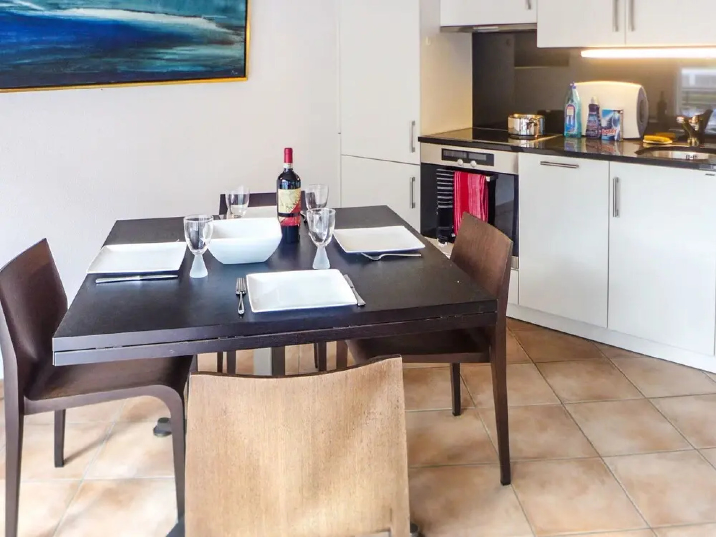 Tasman S16 2 Port-valais