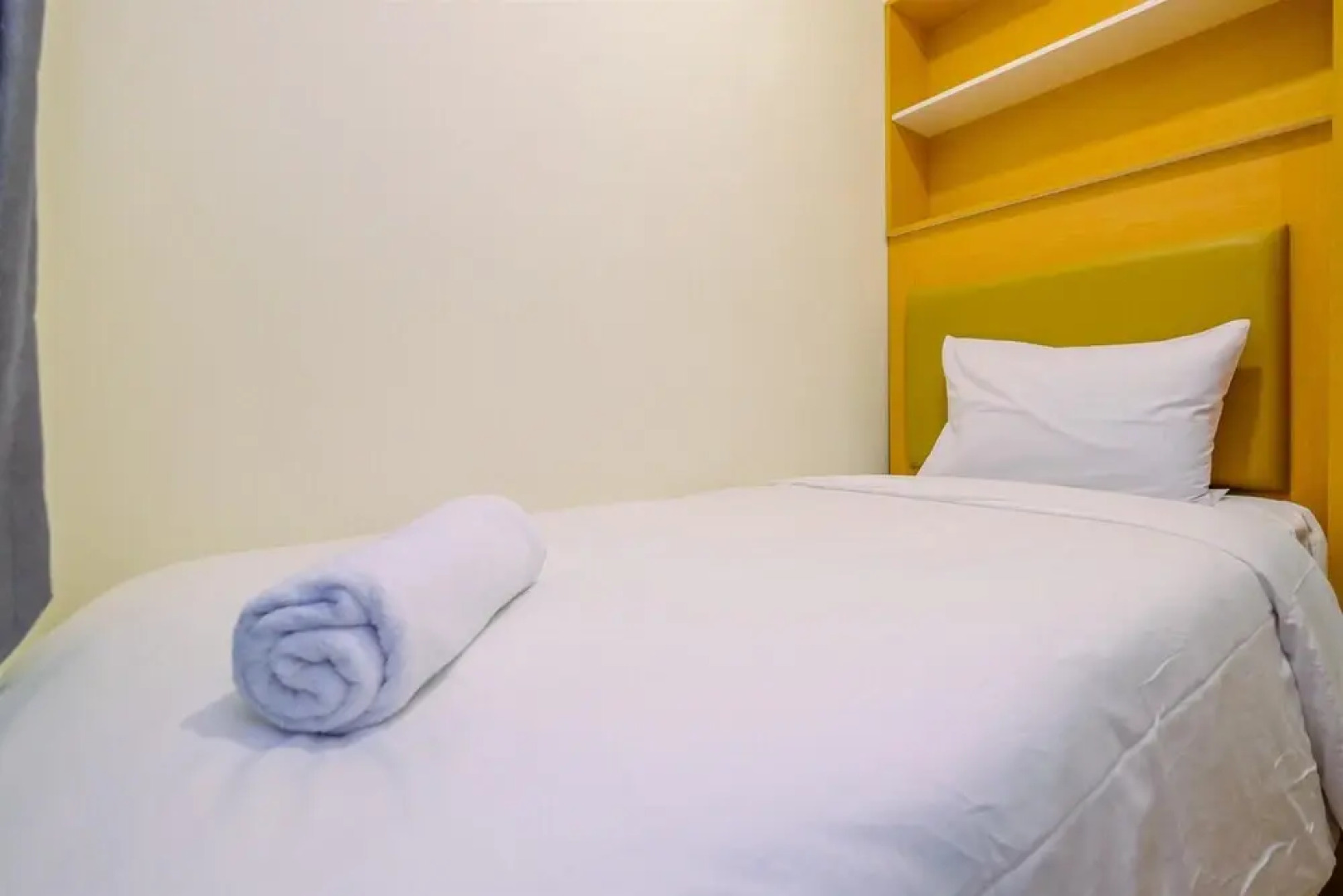 Gorgeous 2Br At Meikarta Apartment