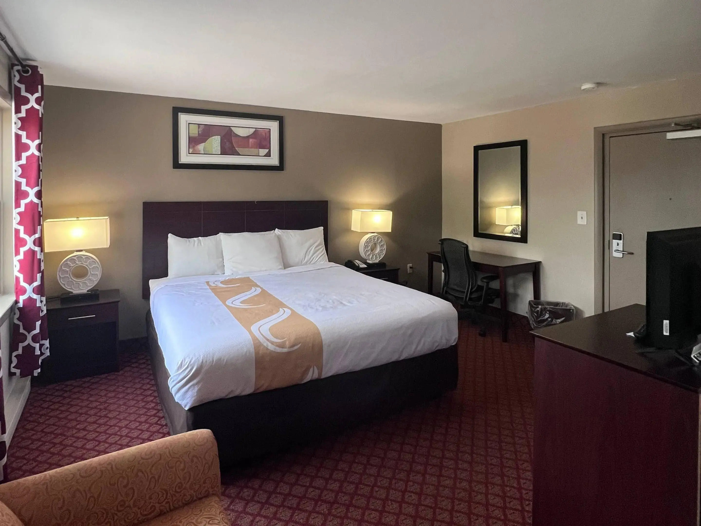 Rodeway Inn & Suites Hershey Chocolate Avenue