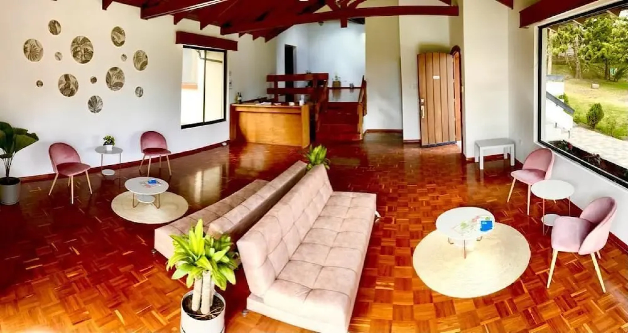 Quito Airport Suites