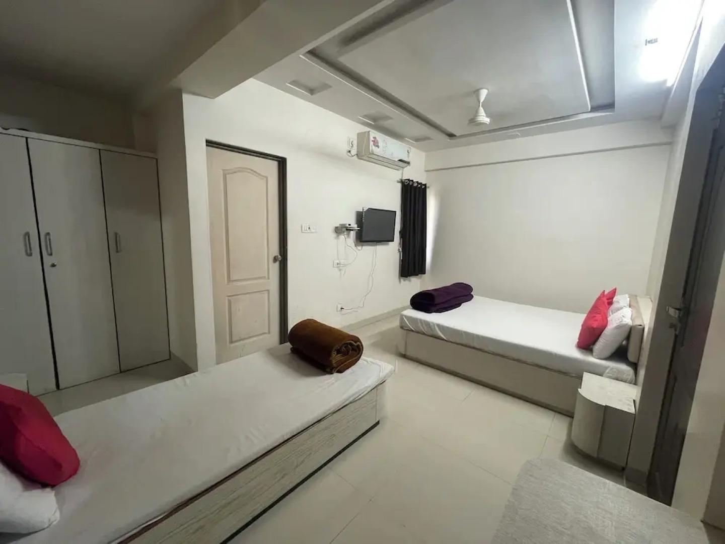 Hotel Narayan Executive Gujrat