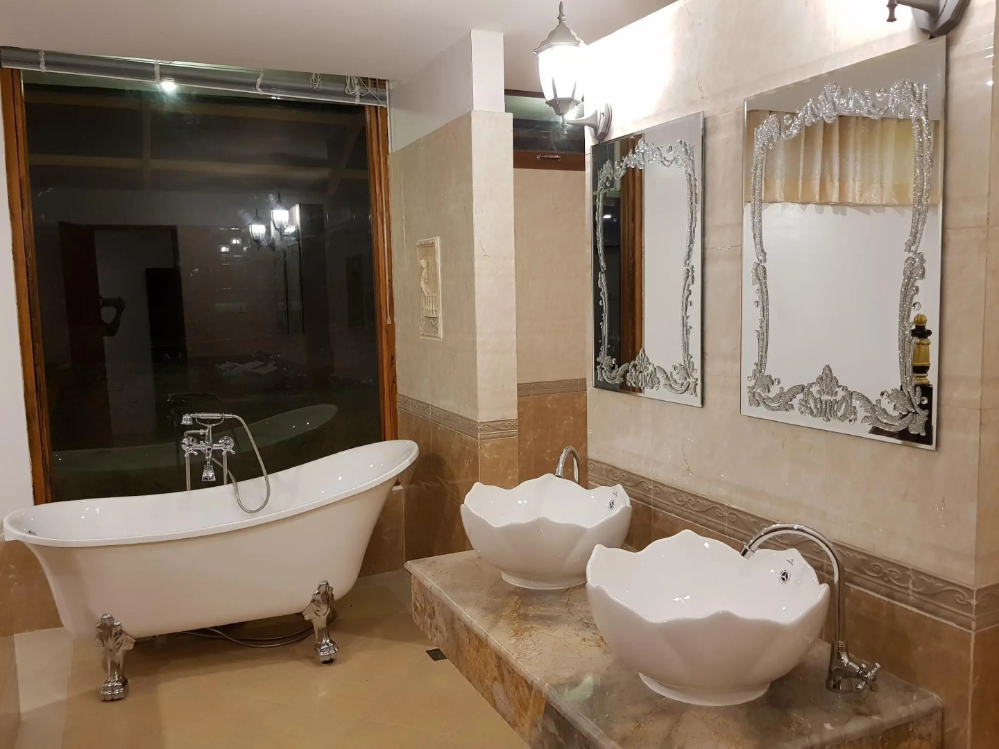 Coconut Island Resort