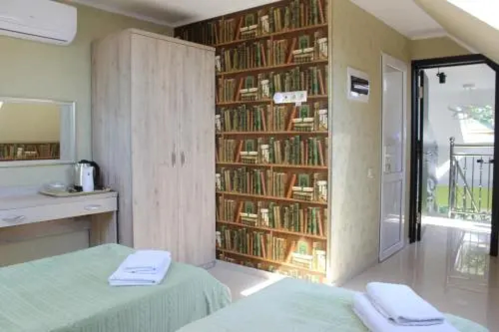 Отель Голливуд