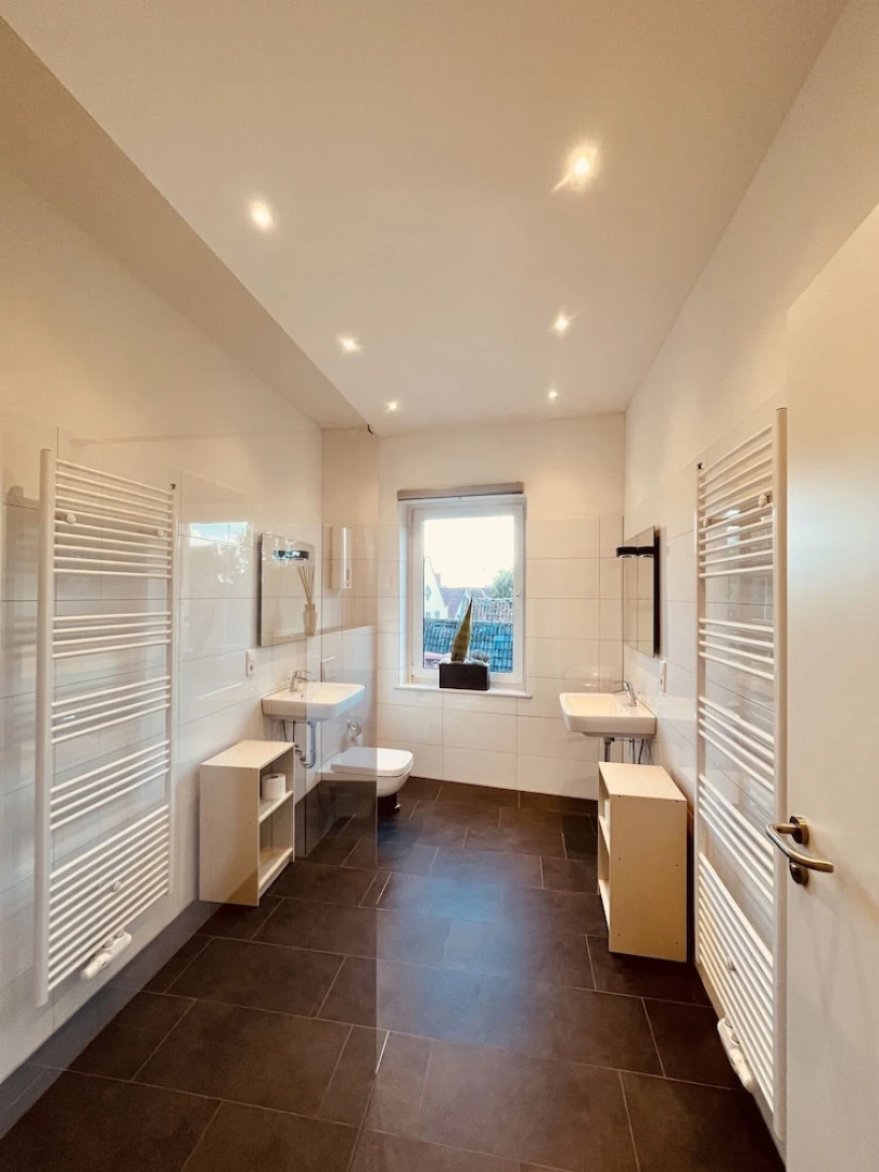 Pure Highlight Living