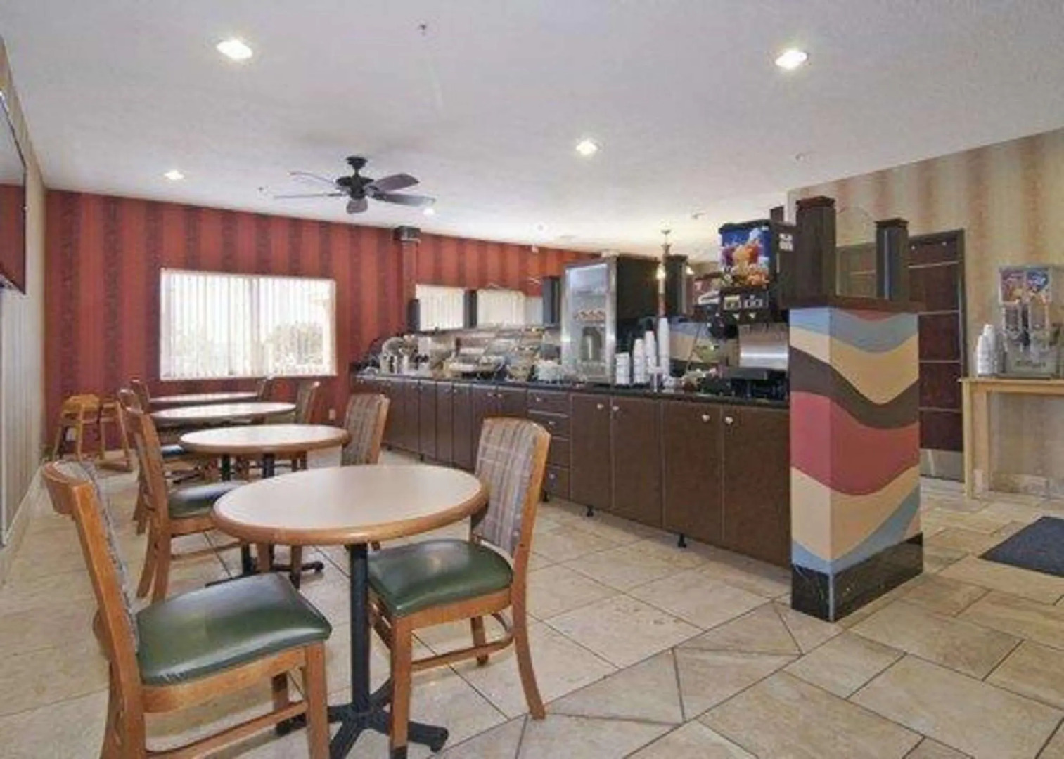 Quality Inn & Suites Mankato East