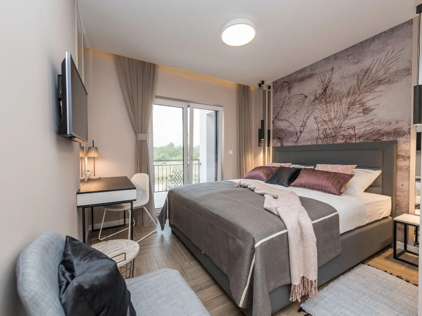 Fancy Villa in Gorica With Wellness Centre & Artistic Interiors