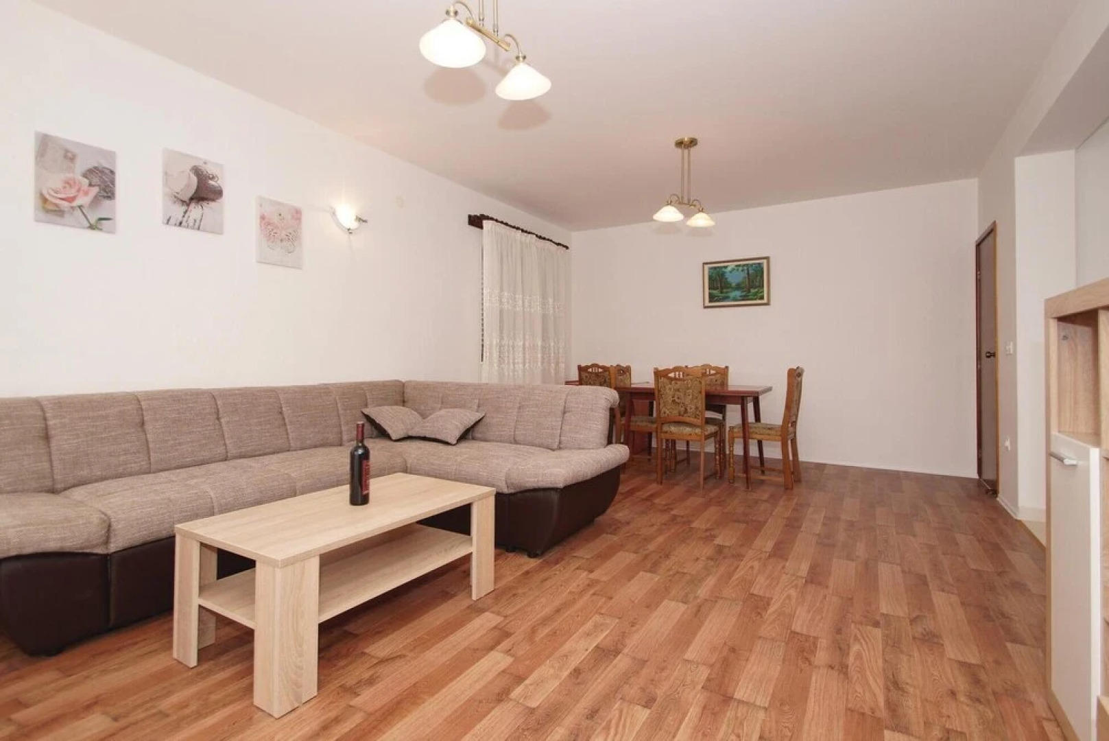 Beautiful Home in Korcula With Wifi and 4 Bedrooms