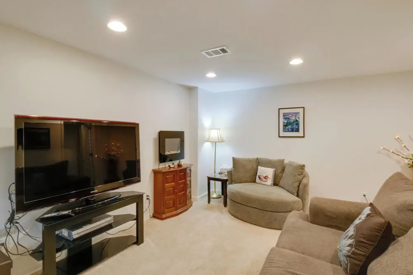 Empire Vacation Rental w/ Fire Pit & Gas Grill!