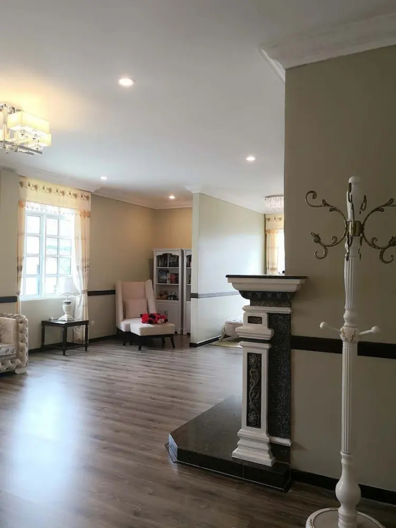 Dear Dino European Villa