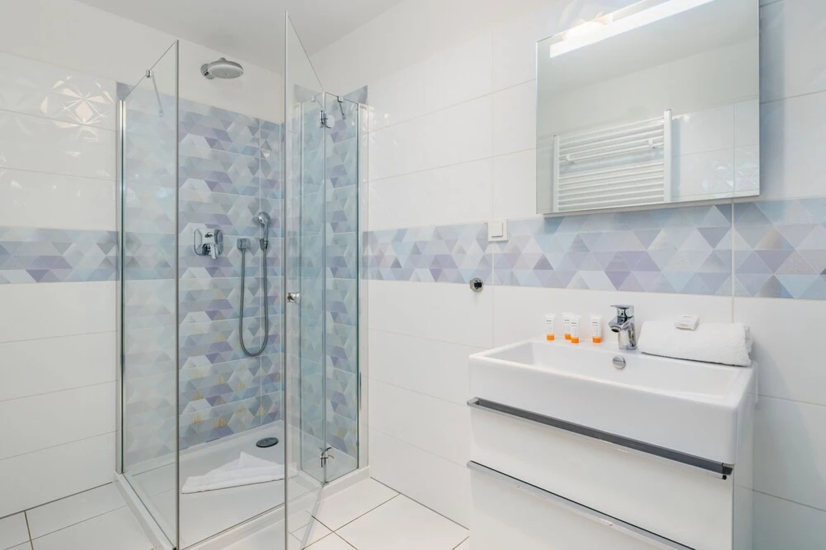 Sweet Apartment Five Seas by Renters