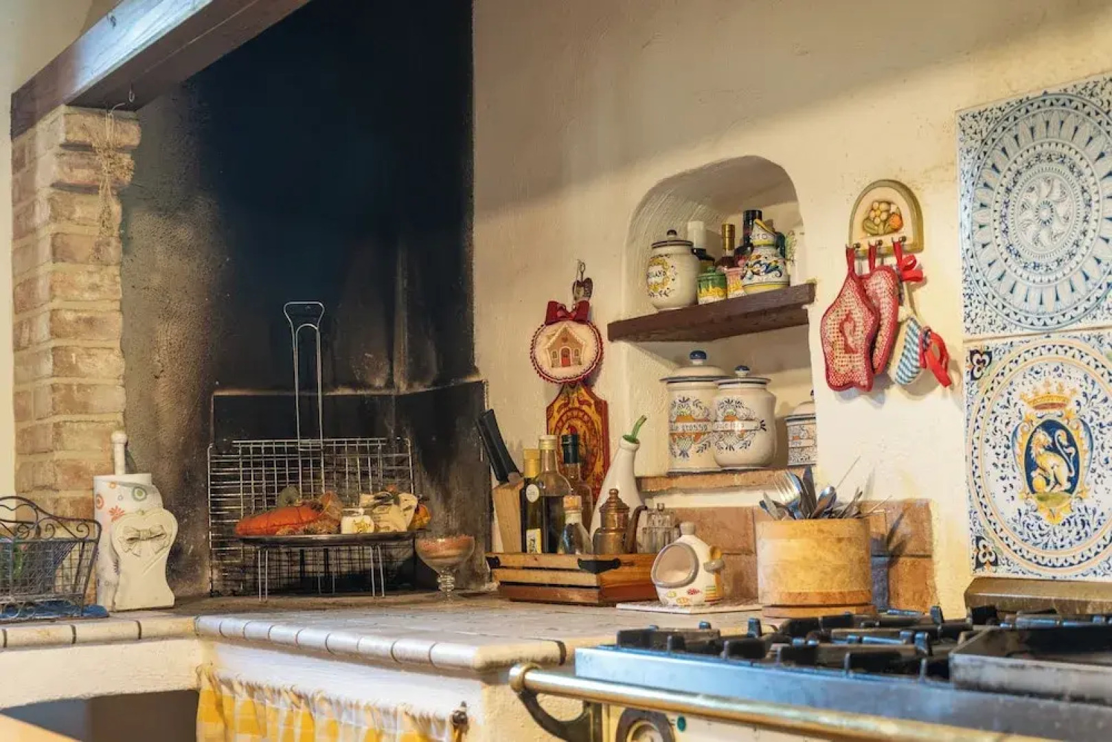 Tenuta di campagna con piscina immersa nel verde