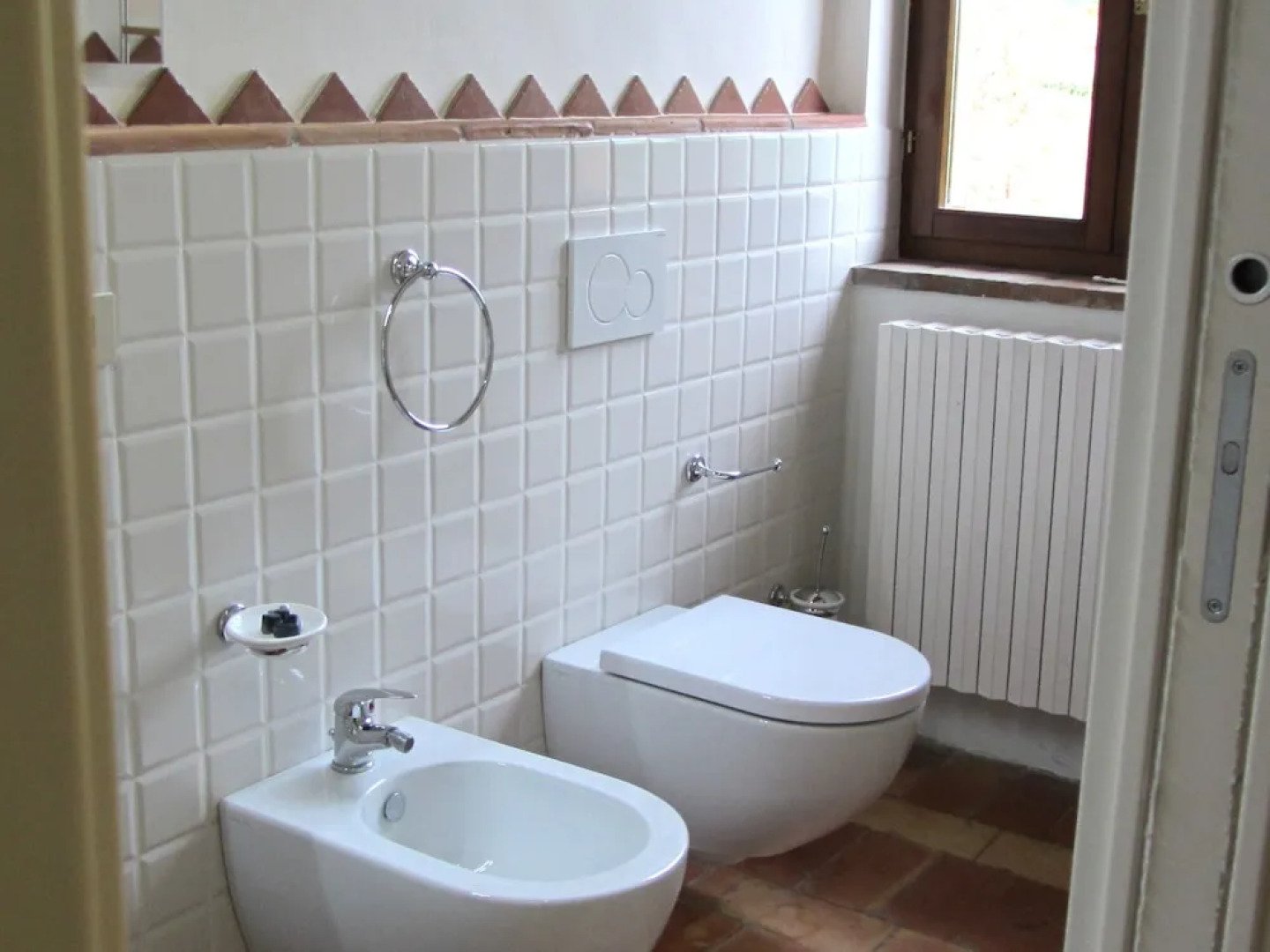 Holidays House and Spa on the Marche Region Hills. Privacy and Relax