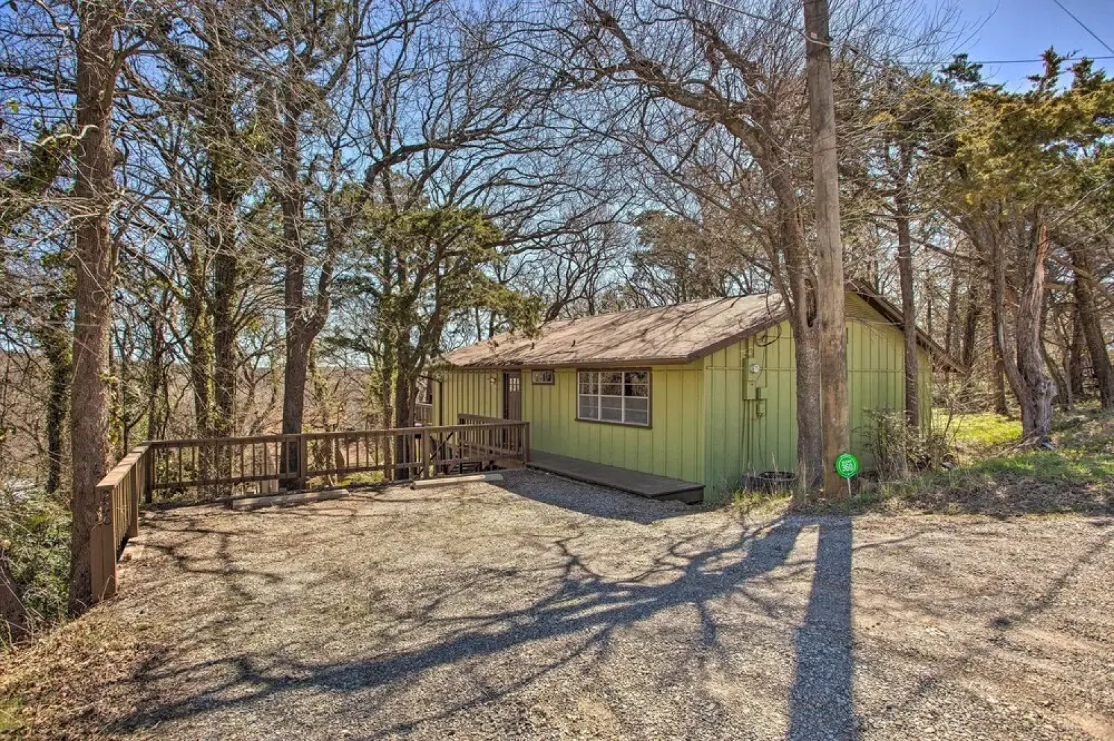 Pottsboro Home < Half-mi to Lake Texoma!