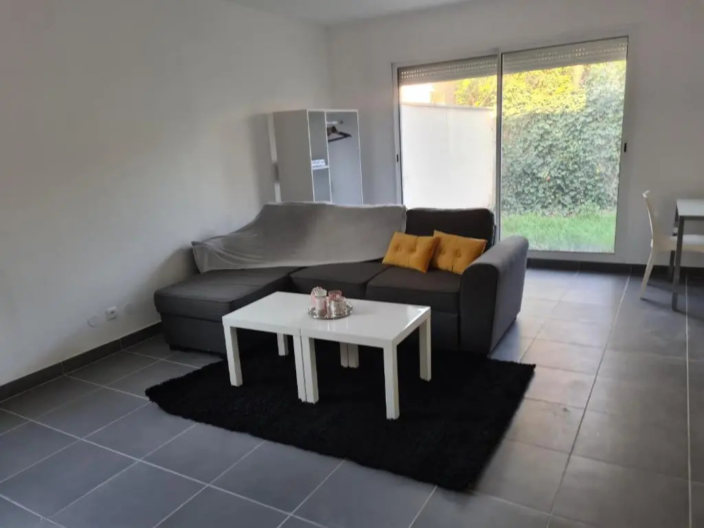 Grand studio avec jardin au calme