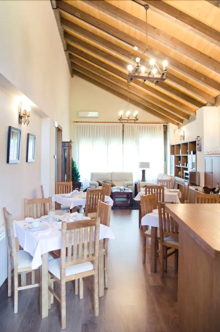 Hotel Rural Foncubierta