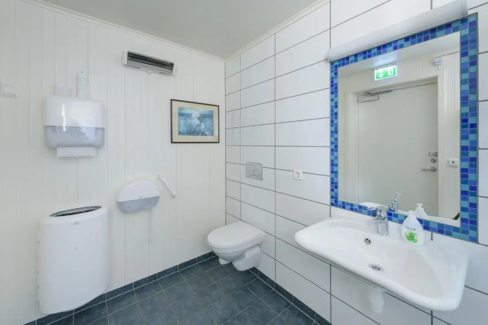 Kabelvåg Feriehus & Camping