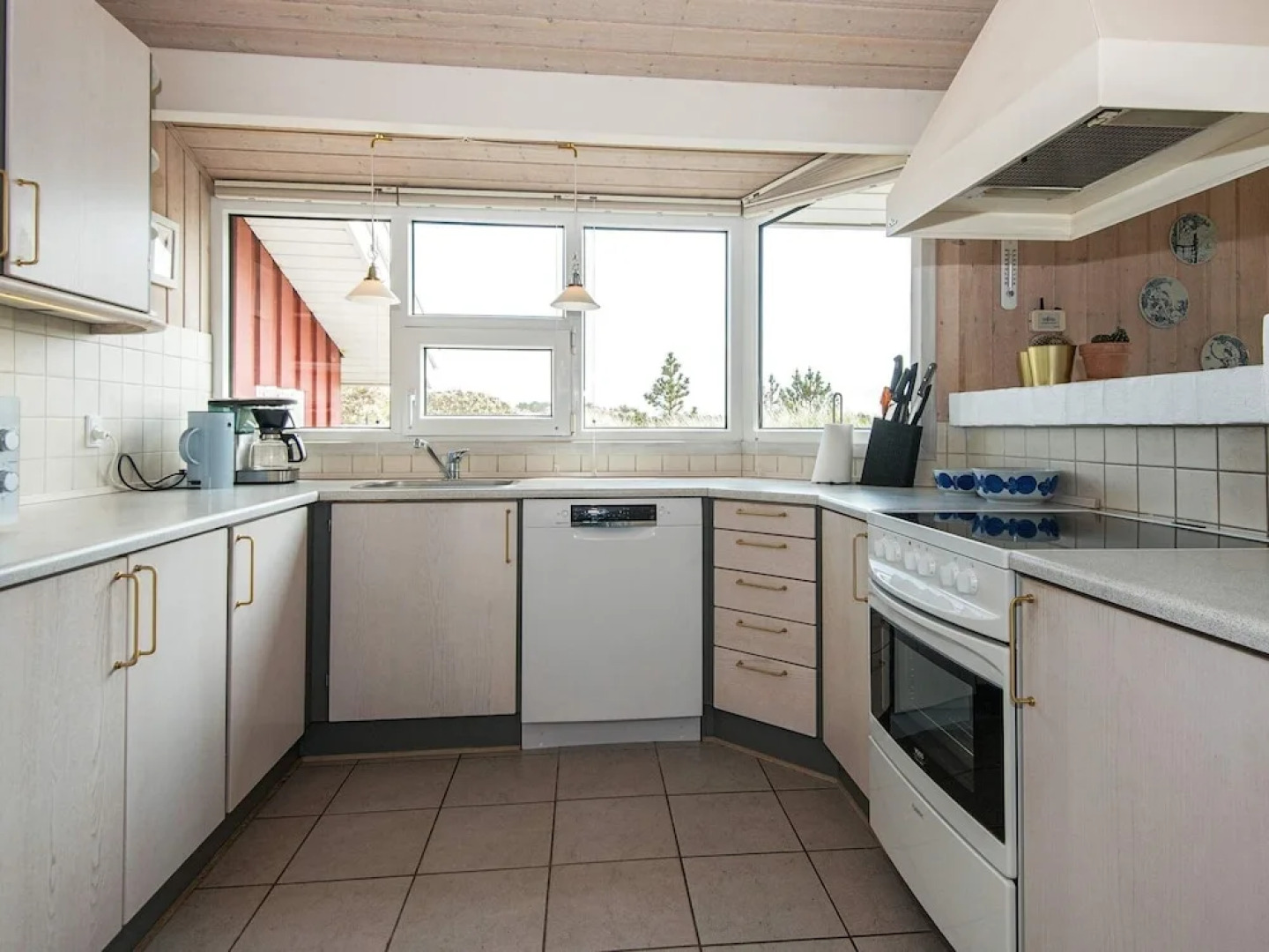 Lavish Holiday Home in Henne With Sauna