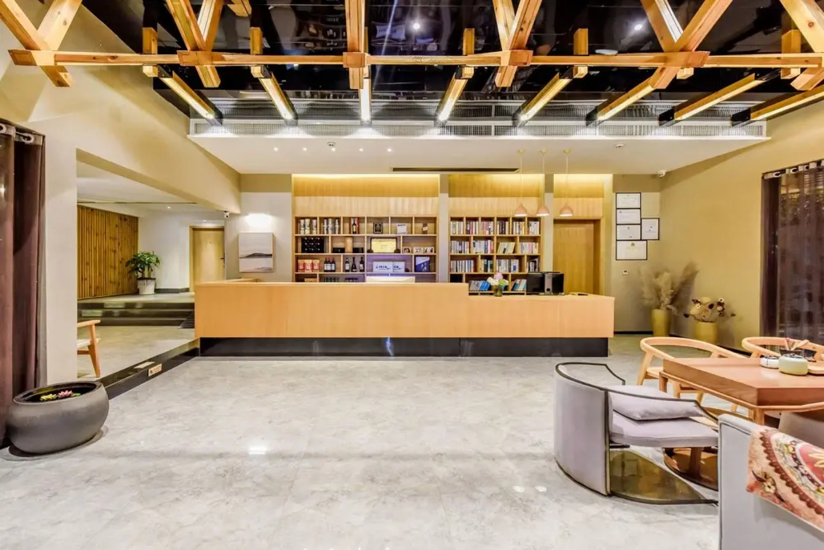 Xiyuan Holiday Hotel